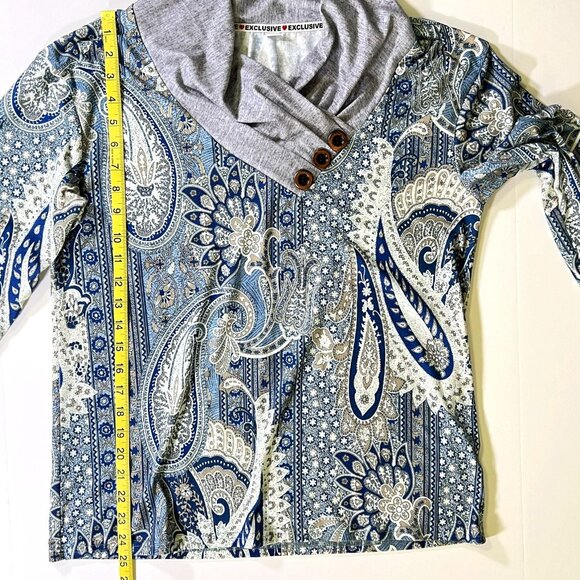 Exclusive ❤ - Women's Size M - Blue & Gold Paisley Design - Long Sleeve - Picture 9 of 10